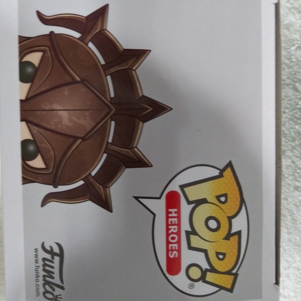 Funko Pop Arthur Curry as Gladiator - Picture 5 of 5